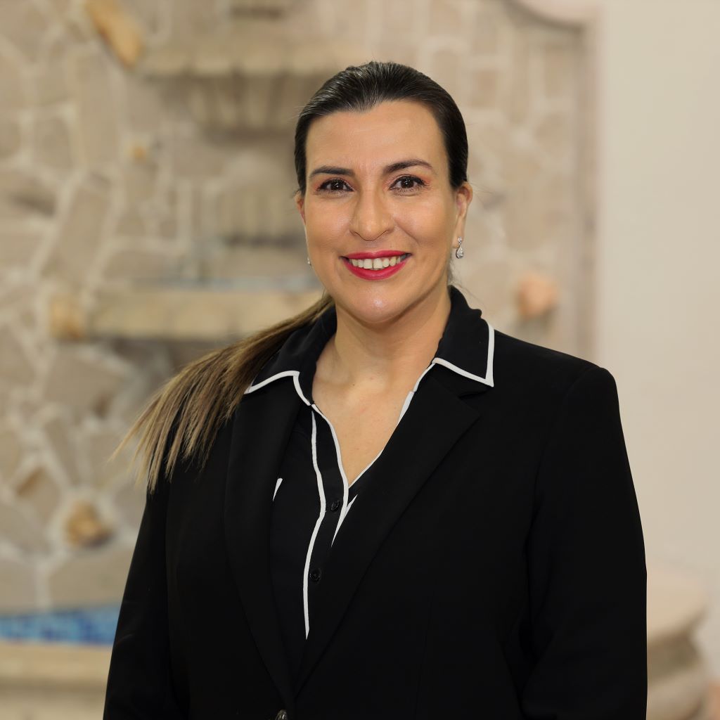 Dra. María José Torres Hernández
